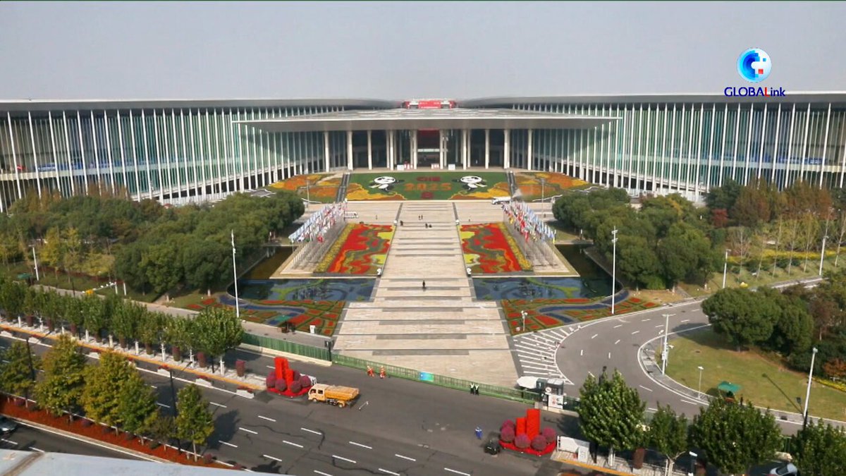 İsviçreli Şarap Üreticisi Gilliard, Çin Pazarına Girmek İçin Shanghai'daki İthalat Fuarı'na Katıldı