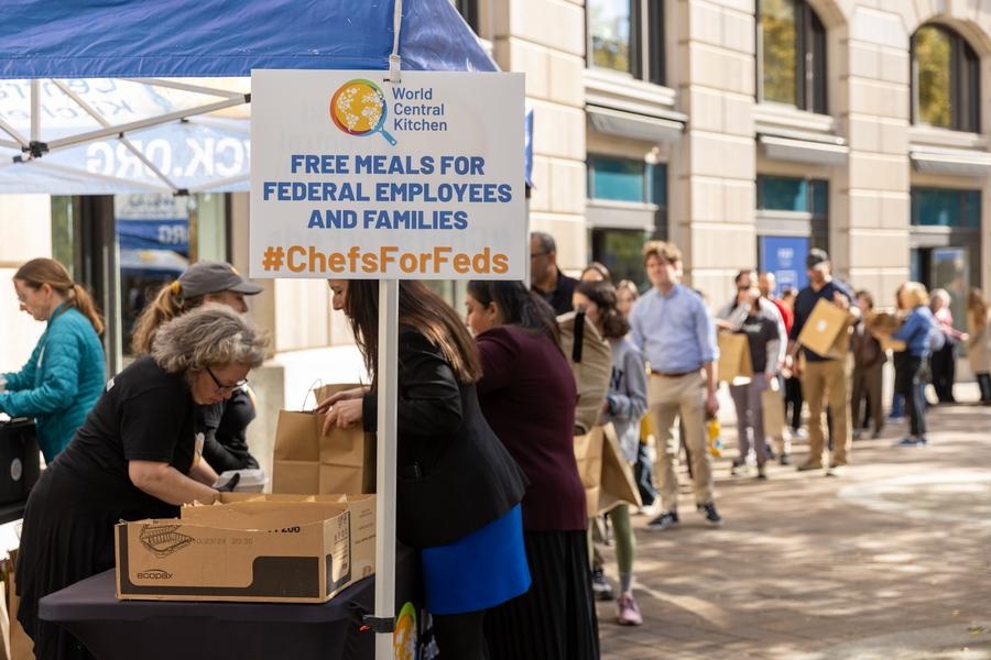 ABD'de Hükümet Kapanması Tarihi Bir Rekor Kırdı
