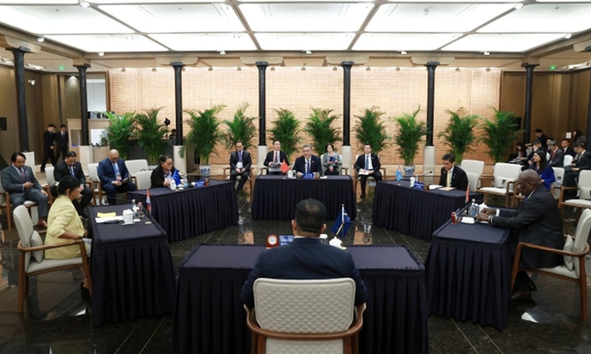 Çin ve 5 Pasifik Adası Ülkesi Ekonomik Ortaklık Çerçeve Anlaşması İmzaladı