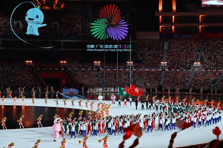 15. Ulusal Oyunlar Açılış Töreni, IOC Başkanı'ndan Övgü Aldı