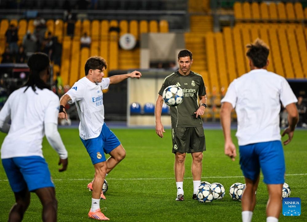 Real Madrid, Liverpool'u Ziyaret Edecek: Alonso ve Alexander-Arnold'un Anfield'a Dönüşü