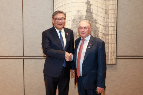 Çin ve Avustralya Ticari İş Birliğini Geliştirmeyi Görüştü