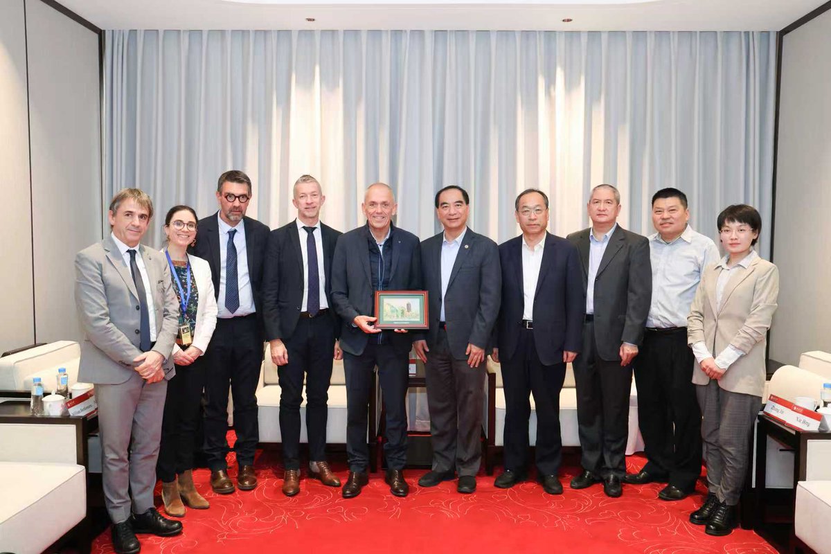 Peking Üniversitesi ve CNRS 30 Yıllık Bilimsel İş Birliğini Güçlendiriyor