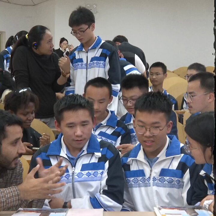 Yunnan Malipo'da Değişim: Yabancı Gazeteciler Çin'in Kalkınma Modelini Yerinde İnceledi