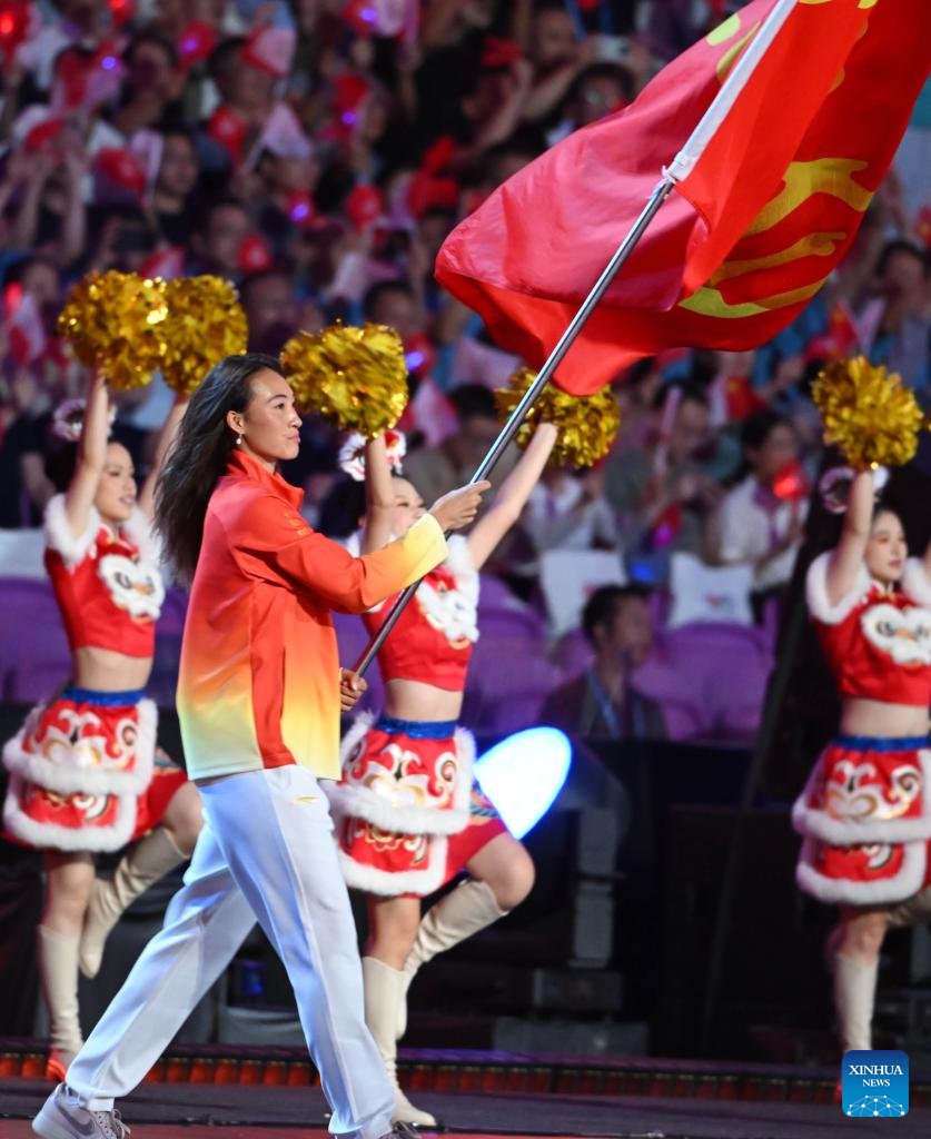 Olimpiyat Şampiyonu Zheng Qinwen, Ulusal Oyunlar'dan Çekildi