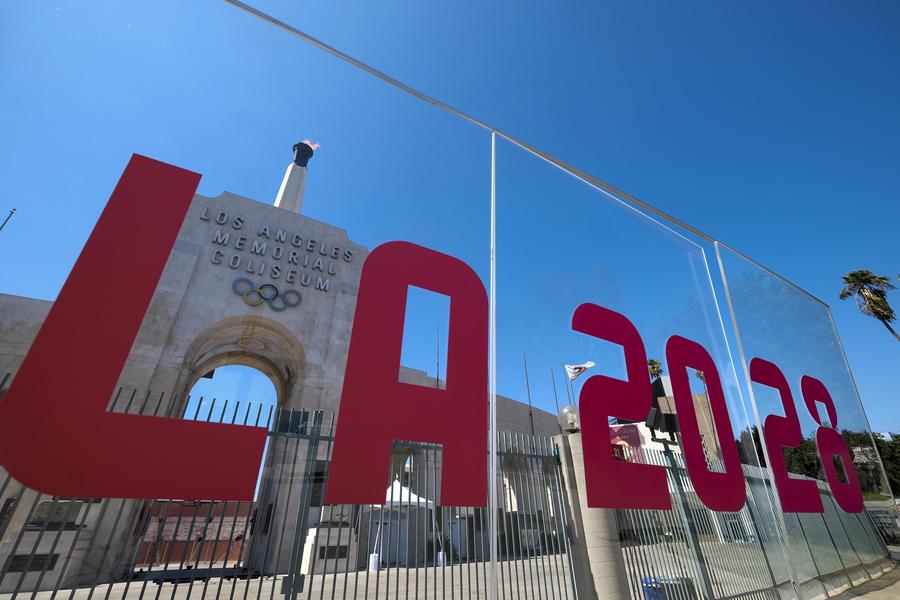 Los Angeles 2028 Olimpiyatları'nın İlk Altın Madalyası Kadın Triatlonunda Dağıtılacak