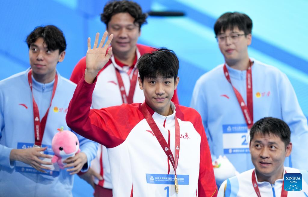 Zhang Zhanshuo, 200 Metre Serbestte Gençler Milli Rekorunu Kırdı