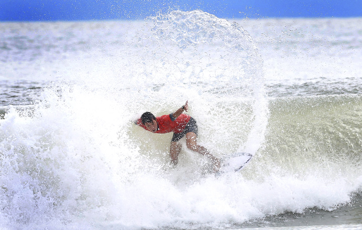 Çin'de Ulusal Oyunlar'da Sörf Heyecanı Başladı