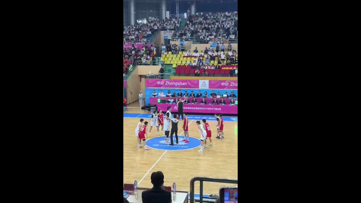 Zhang Ziyu'nun Muhteşem Performansı: Çin Genç Milli Takımı'nda Umut Veren Gelişim