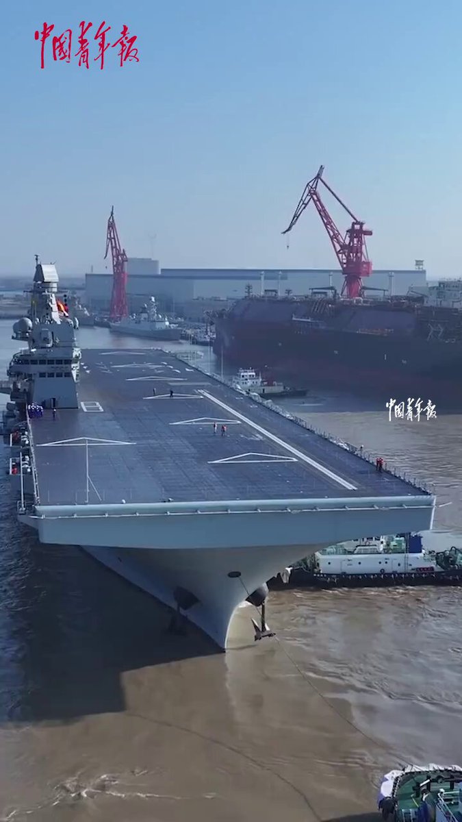 Çin'in İlk Tip 076 Amfibi Hücum Gemisi Deniz Testine Çıktı