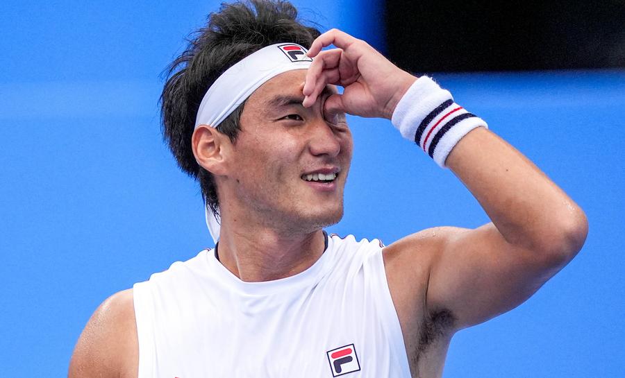 Çinli Tenisçiler Zhang Zhizhen ve Buyunchaokete Ulusal Oyunlar'da Çeyrek Finale Yükseldi