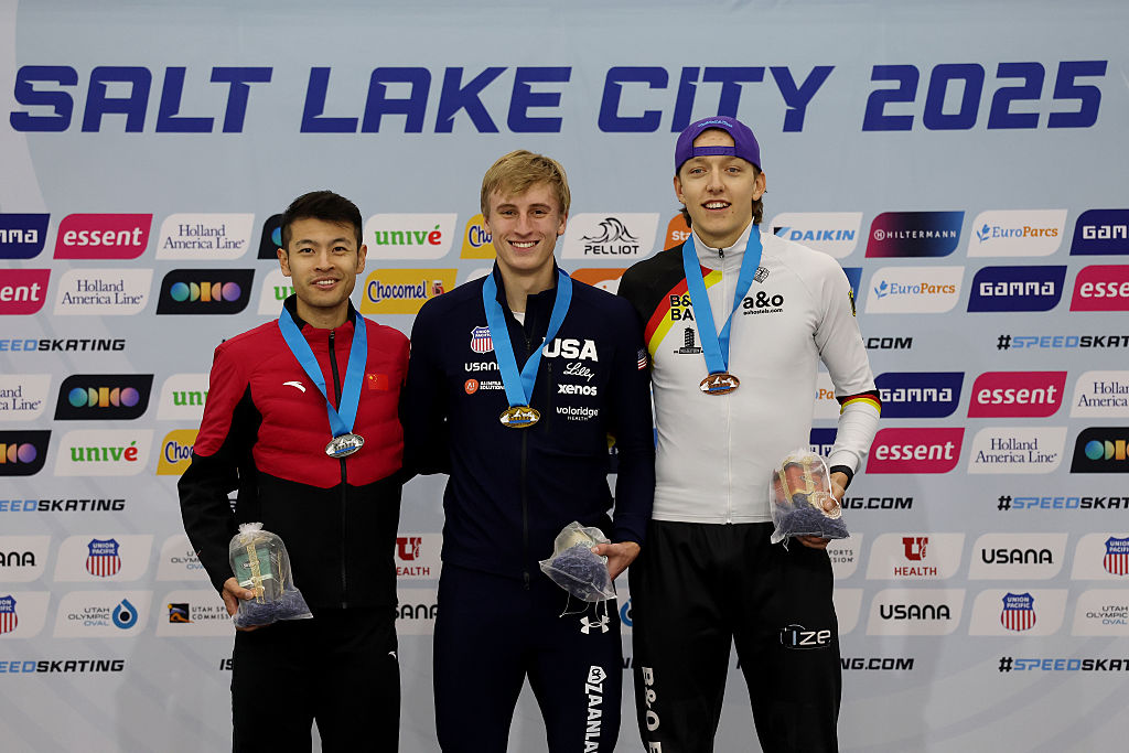 Ning Zhongyan, Dünya Kupası'nda 1500 Metrede Gümüş Madalya Kazandı ve Kendi Milli Rekorunu Kırdı