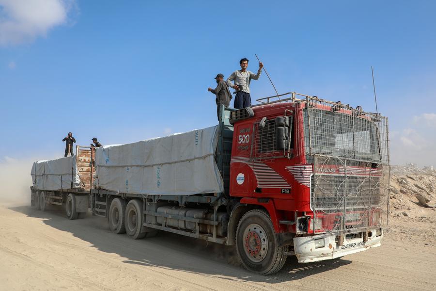 Gazze'de Kış Öncesi Acil Yardım Operasyonu Hızlandırıldı