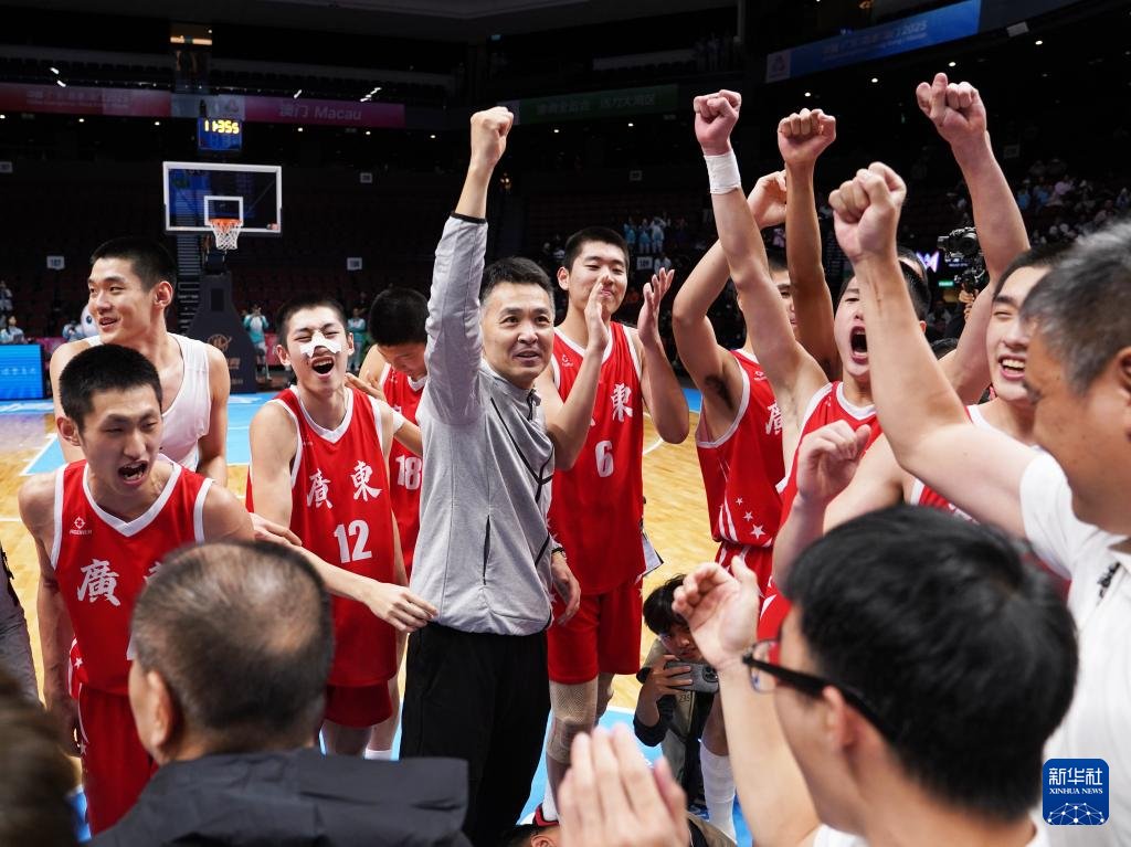 Guangdong, 15. Ulusal Oyunlar'da Genç Erkekler Basketbol Şampiyonu Oldu