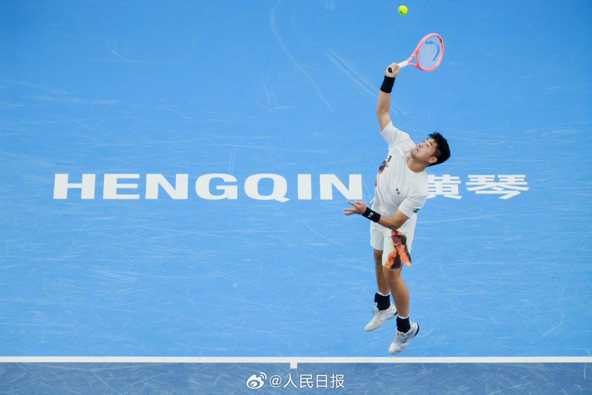 Wu Yibing, Çin 15. Ulusal Oyunları'nda Tek Erkekler Tenisinde Altın Madalya Kazandı