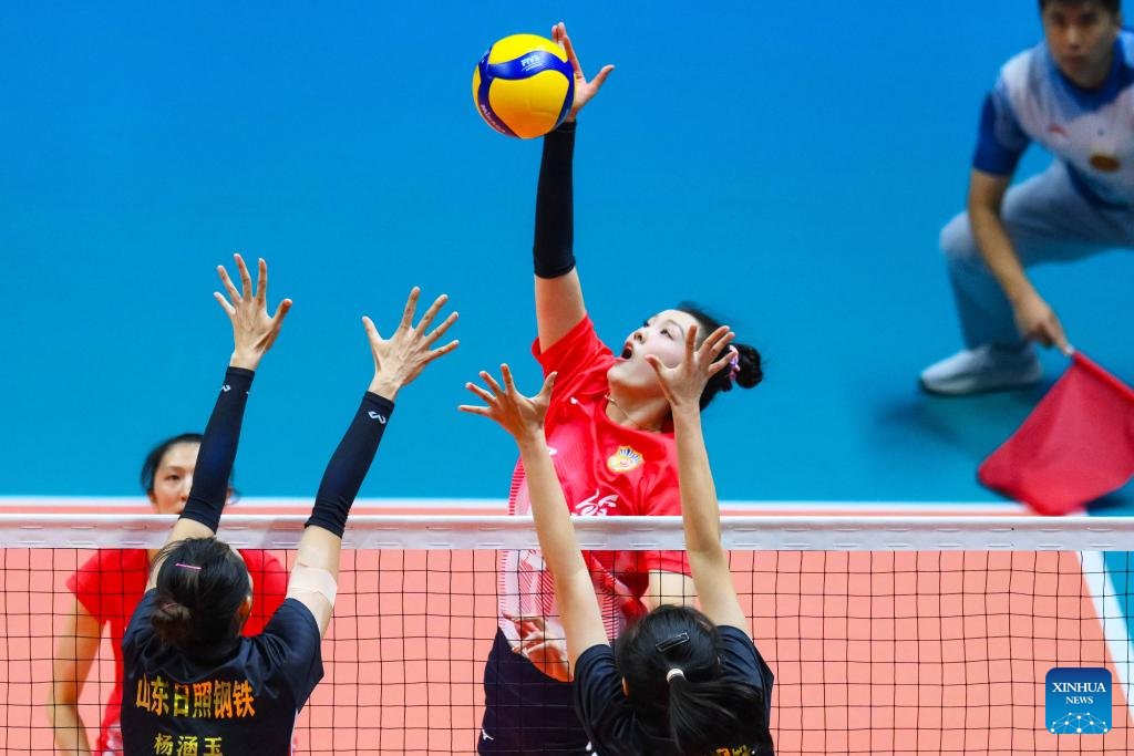 Jiangsu, Çin 15. Ulusal Oyunları'nda Kadınlar Voleybol Şampiyonu Oldu