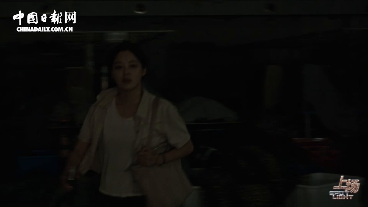 辛芷蕾, Venedik Film Festivali'nde En İyi Kadın Oyuncu Ödülü'nü Kazandı