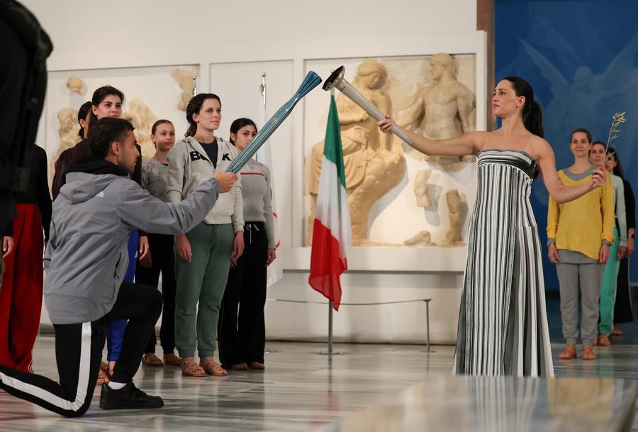 2026 Milano Cortina Kış Olimpiyatları Meşale Ateşleme Provası Antik Olympia'da Yapıldı