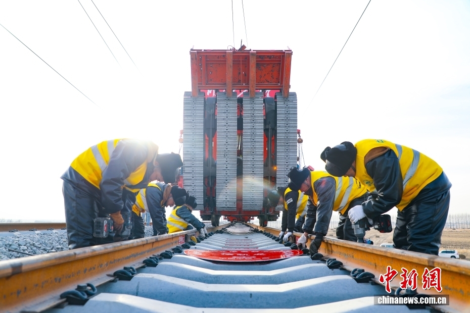 Çin'in En Kuzeyindeki Yüksek Hızlı Tren Hattı Tamamlanma Aşamasına Geldi
