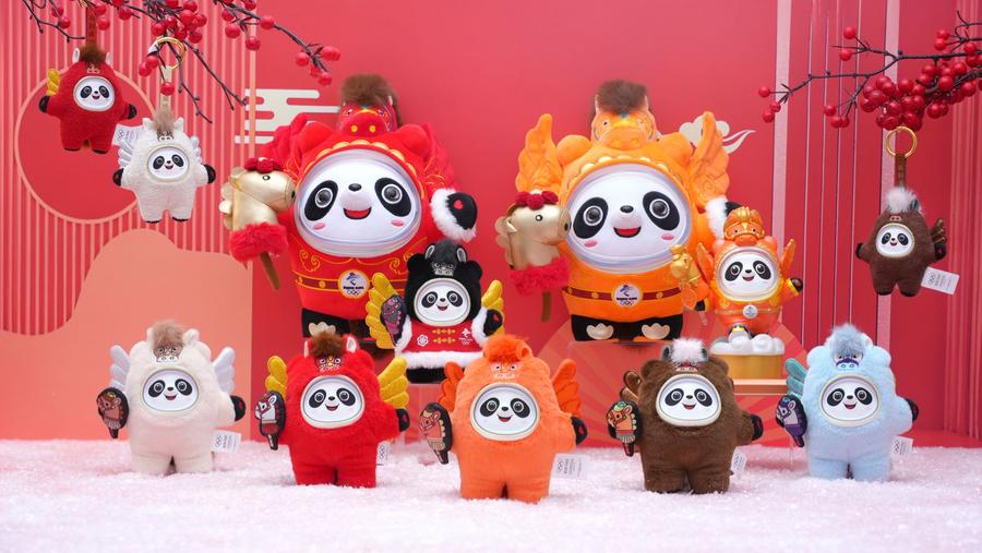 Buz Pateni Olimpiyatları Maskotu Bing Dwen Dwenın At Versiyonu Piyasaya Çıktı