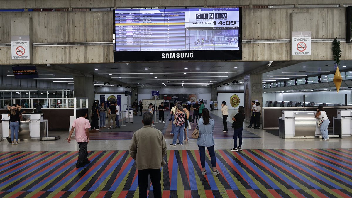 Venezuela Hava Sahası Kapatma Kararına İran'dan Tepki