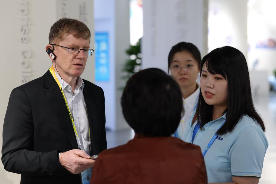 Tianjin'i Ziyaret Eden Gazeteciler Şehri Tanıdı