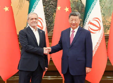 Çin Devlet Başkanı Xi Jinping, İran Cumhurbaşkanı Pezehi-Ziyad ile Görüşüldü