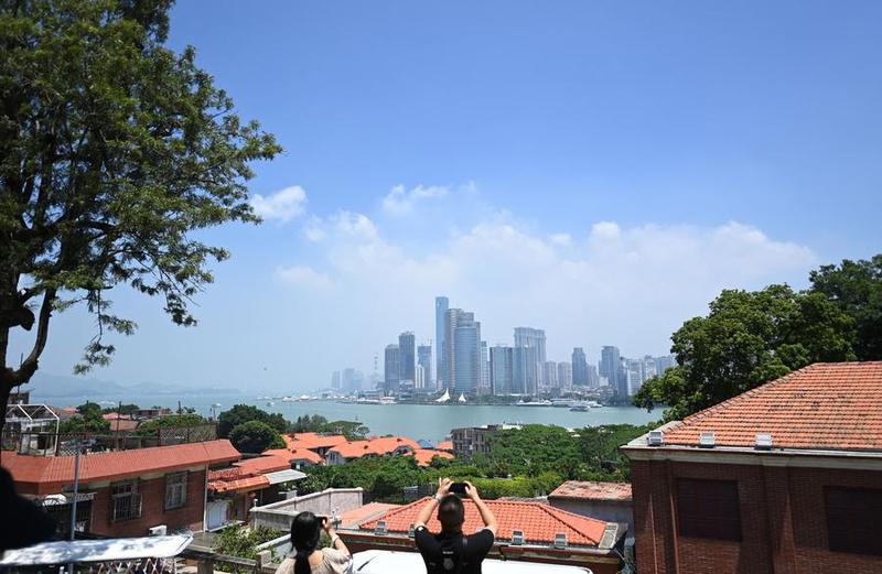 Çin, BRICS Ülkeleriyle Yapay Zeka ve Yenilenebilir Enerji İşbirliğini Artıracak