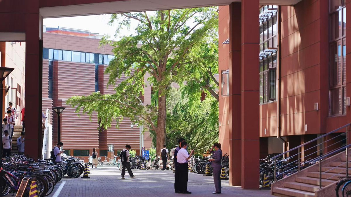 Tsinghua Üniversitesi Kampüsü Temizliği İçin Teşekkür