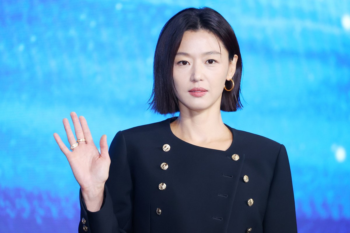 Jun Ji Hyun'ın Çin'deki Reklam Sözleşmeleri İptal Edildi