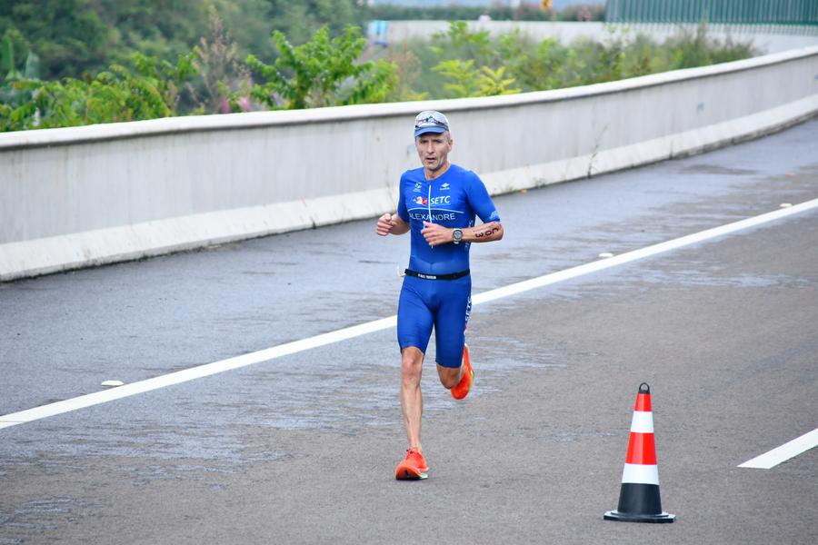 Fransız Sporcu Çin'deki Triatlonun Gelişimine Hayran Kaldı