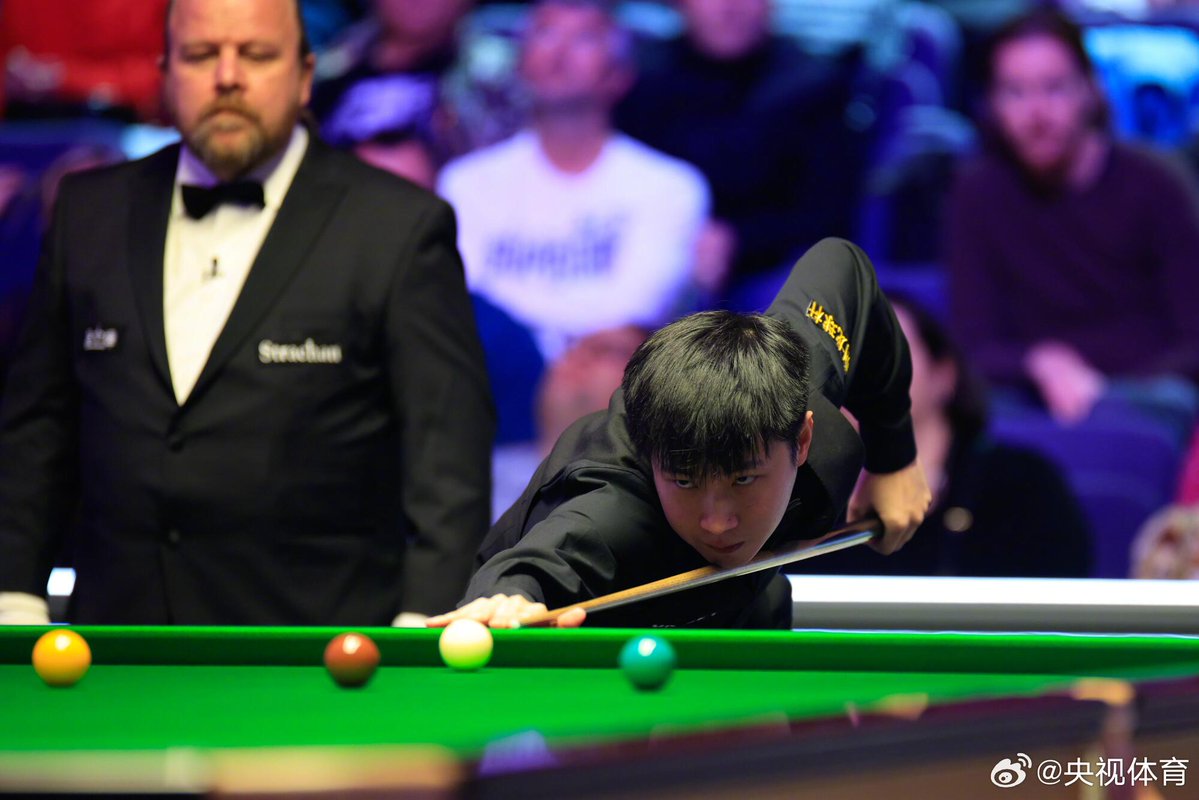 Çinli Snooker Yıldızı Zhao Xintong, British Open'da Son 64'e Yükseldi