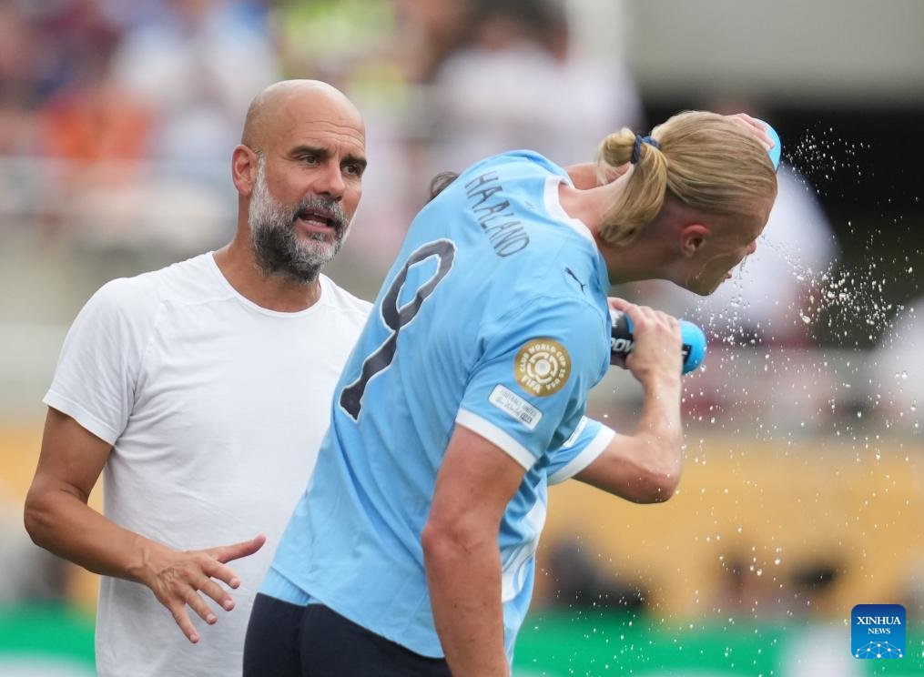 Pep Guardiola: Oyuncularımı Çocuklarım Gibi Gözetiyorum