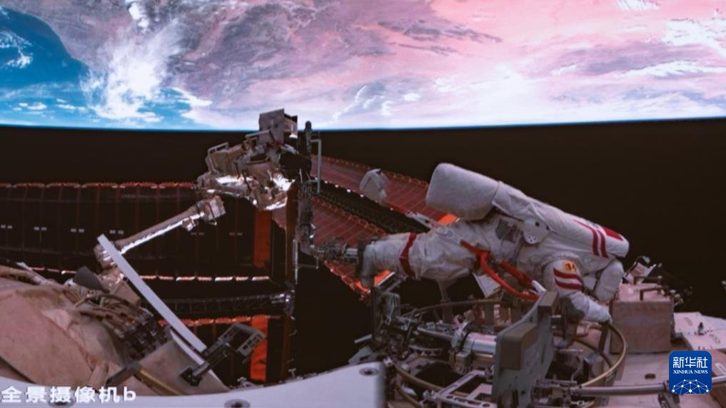 Shenzhou 20 Ekibi, Uzay İstasyonunda 6 Saatlik Uzay Yürüyüşü Gerçekleştirdi