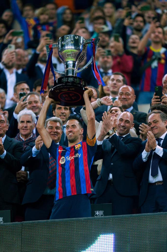 Sergio Busquets Profesyonel Futbol Kariyerine Veda Ediyor