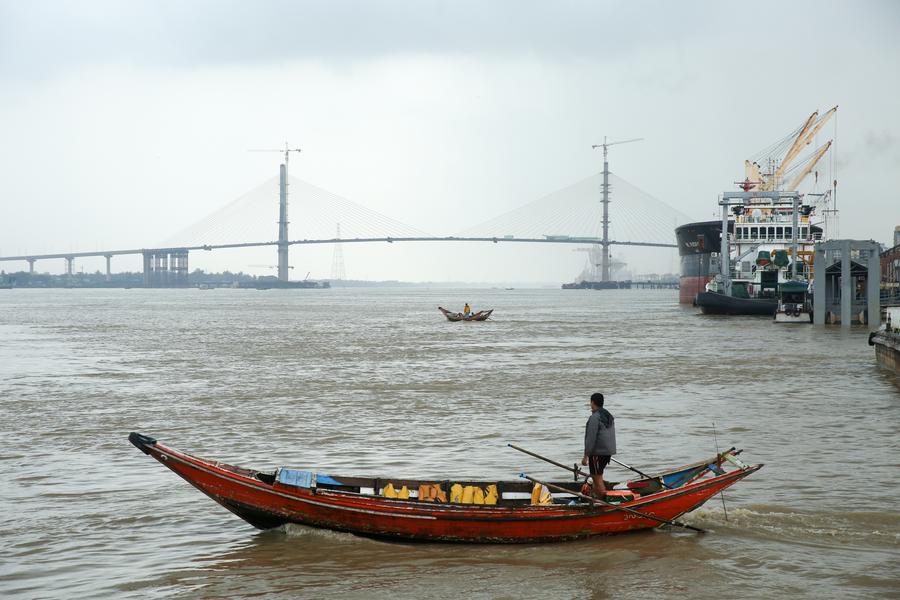Myanmar'da Nehirler Topluluklar İçin Hayat Damarı Olmaya Devam Ediyor