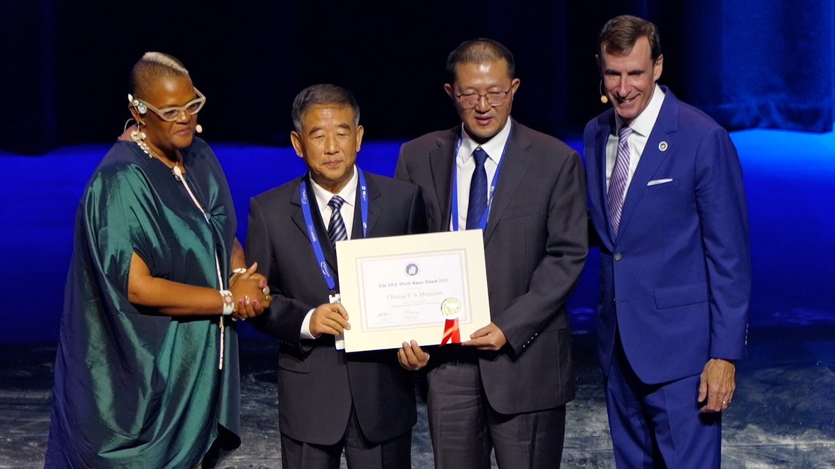 Chang'e-6 Ekibi, Uluslararası Astronotik Kongresi'nde Başarısını Kutladı