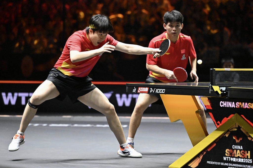 Wang Chuqin ve Lin Shidong, WTT Çin Smash'te Erkekler Çift Şampiyonu Oldu