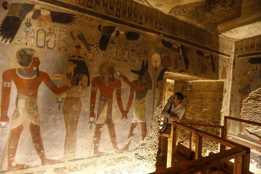Mısır'da 20 Yıllık Restorasyonun Ardından Firavun Amenhotep III'ün Mezarı Ziyarete Açıldı
