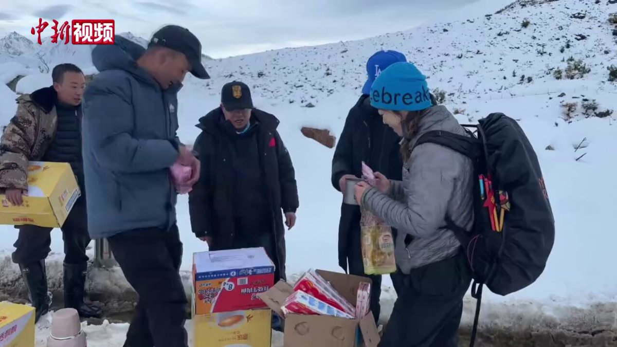 Xizang'da Kar Yağışından Etkilenen 350 Yürüyüş Turisti Güvenliğe Ulaştırıldı
