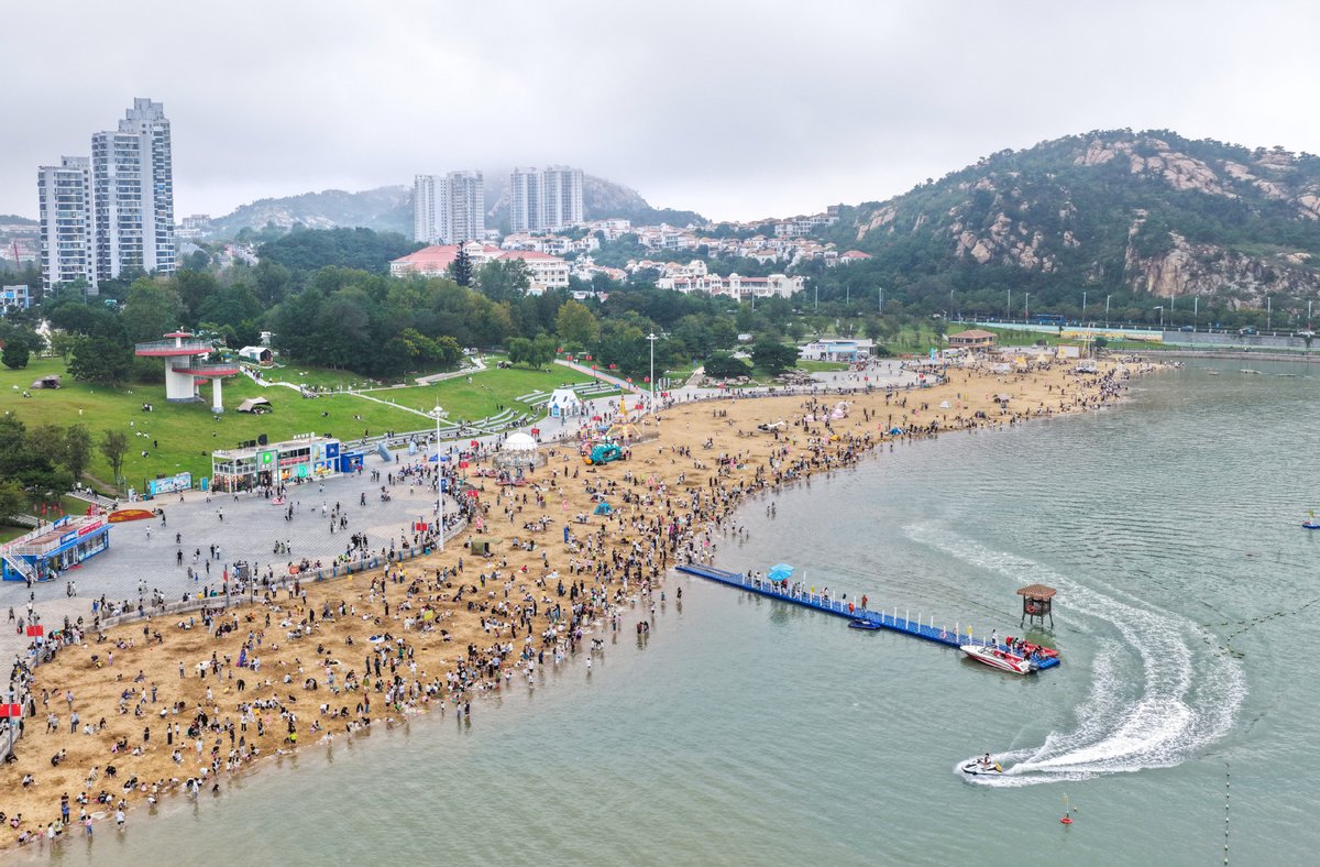 Çin'de Sekiz Günlük Tatil Döneminde Turizm Patlaması Yaşandı