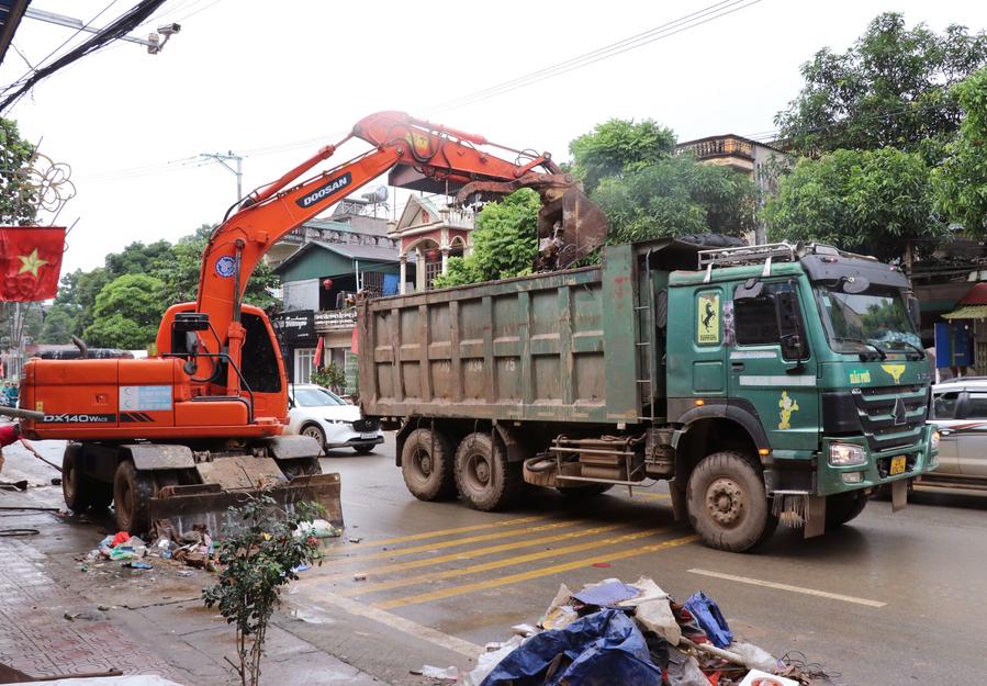 Tayfun Bualoi'nin Vietnam'da Yol Altyapısına Verdiği Zarar 37 Milyon Doları Aştı