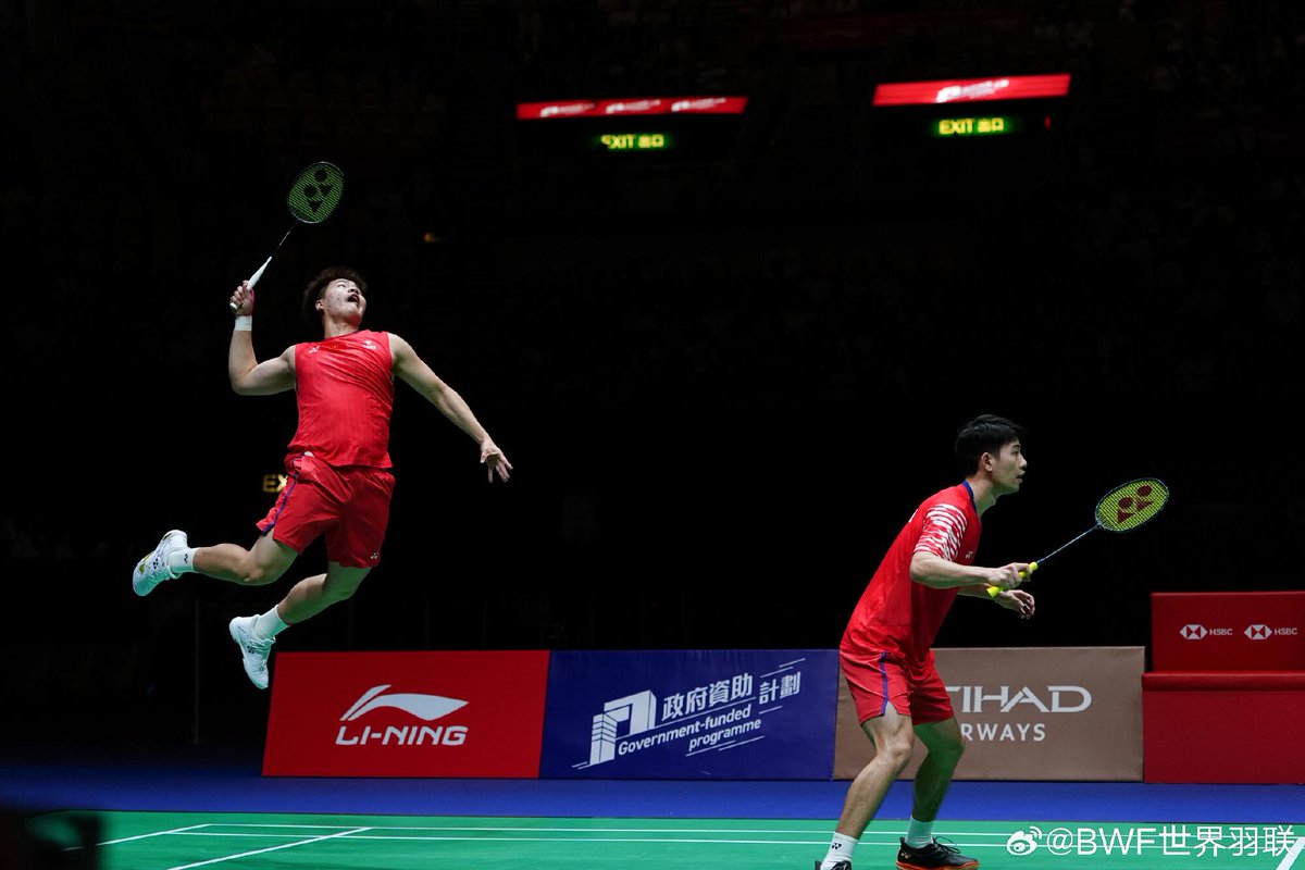 Liang Weikeng ve Wang Chang, Arctic Open 2025'te Çeyrek Finale Yükseldi