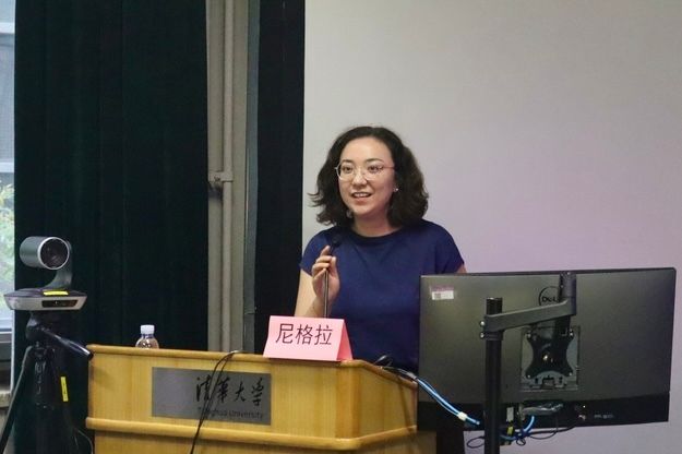 Dünya Ruh Sağlığı Günü'nde Tsinghua'da 
