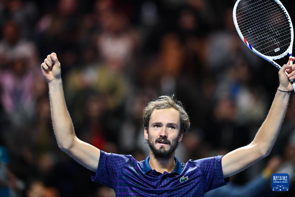 Daniil Medvedev, Almaty Open'ı Kazanarak 882 Günlük Şampiyonluk Hasretine Son Verdi