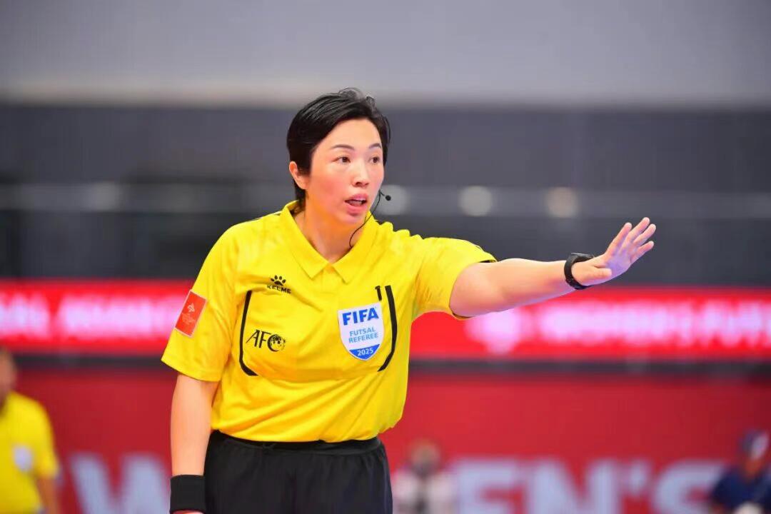 Çinli Hakemler Tarihi FIFA Kadınlar Futsal Dünya Kupası'nda Görev Alacak